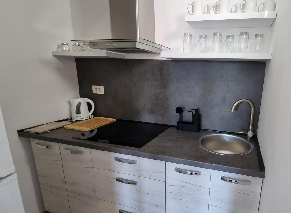 Apartment Olive Fazana Bagian luar foto