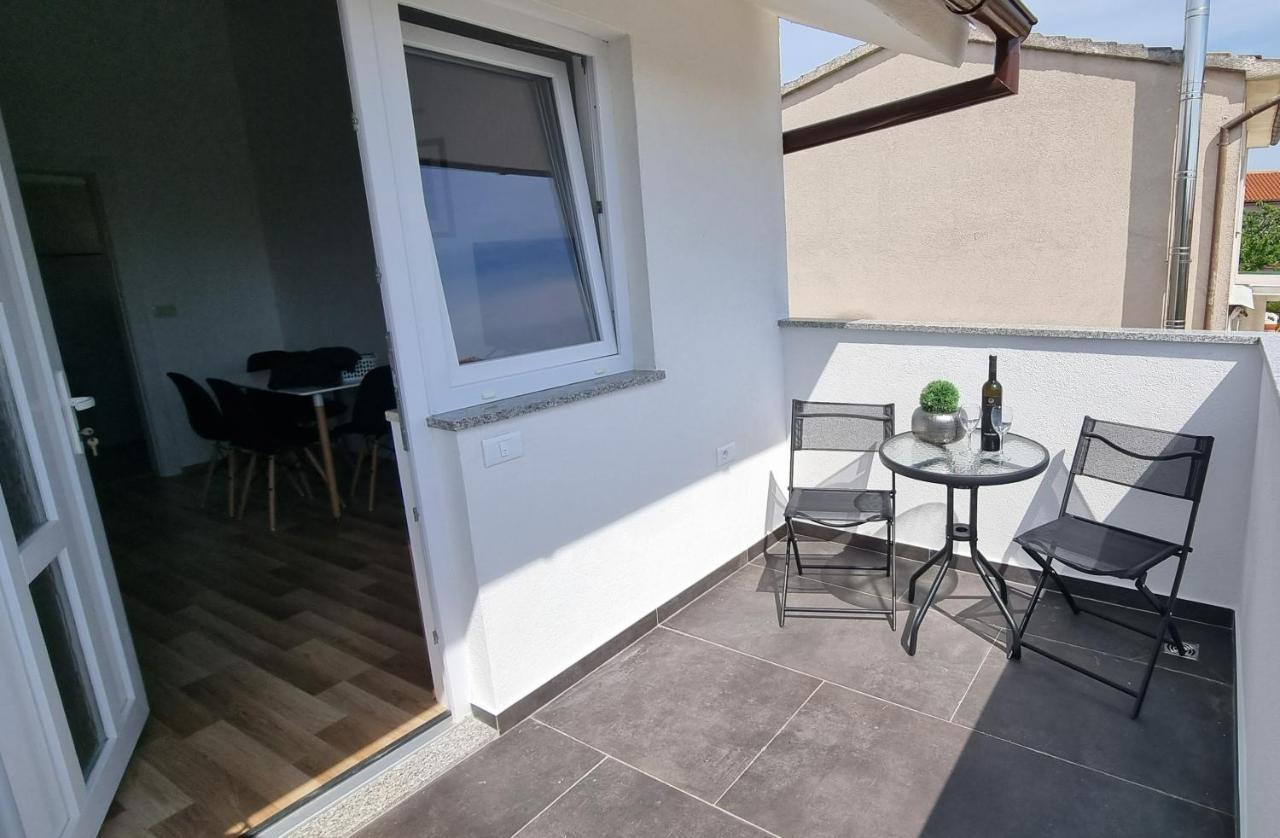 Apartment Olive Fazana Bagian luar foto