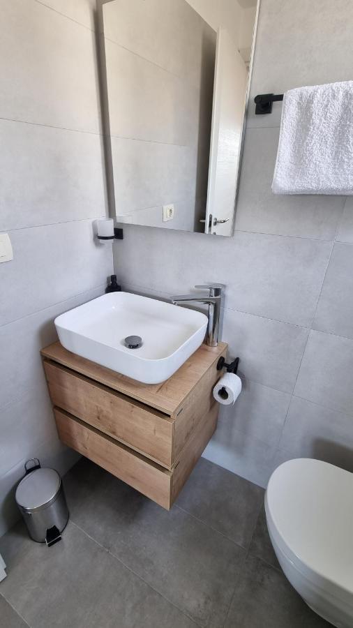 Apartment Olive Fazana Bagian luar foto